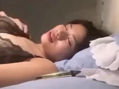 Mới chia thay người yêu em đã lộ clip rồi